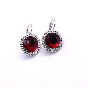 E008 | Red Dangle Latch Back Earrings